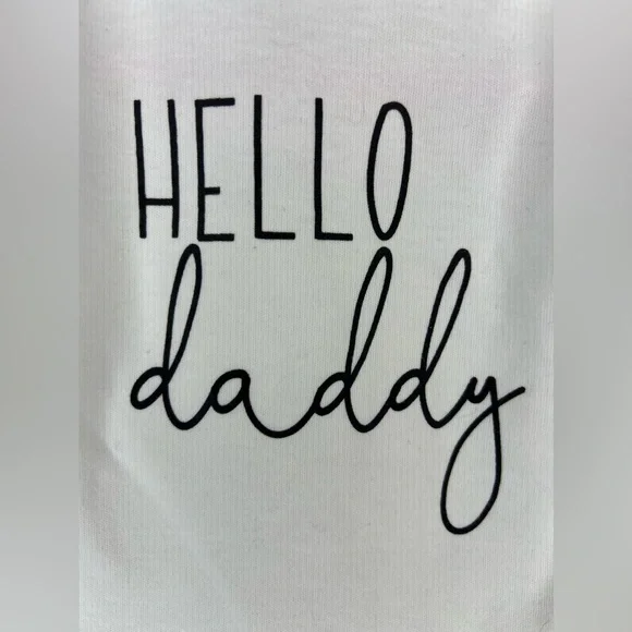 D14.12 NEW Hello Daddy Baby Onesie White Black Print 0-3M - Picture 2 of 4